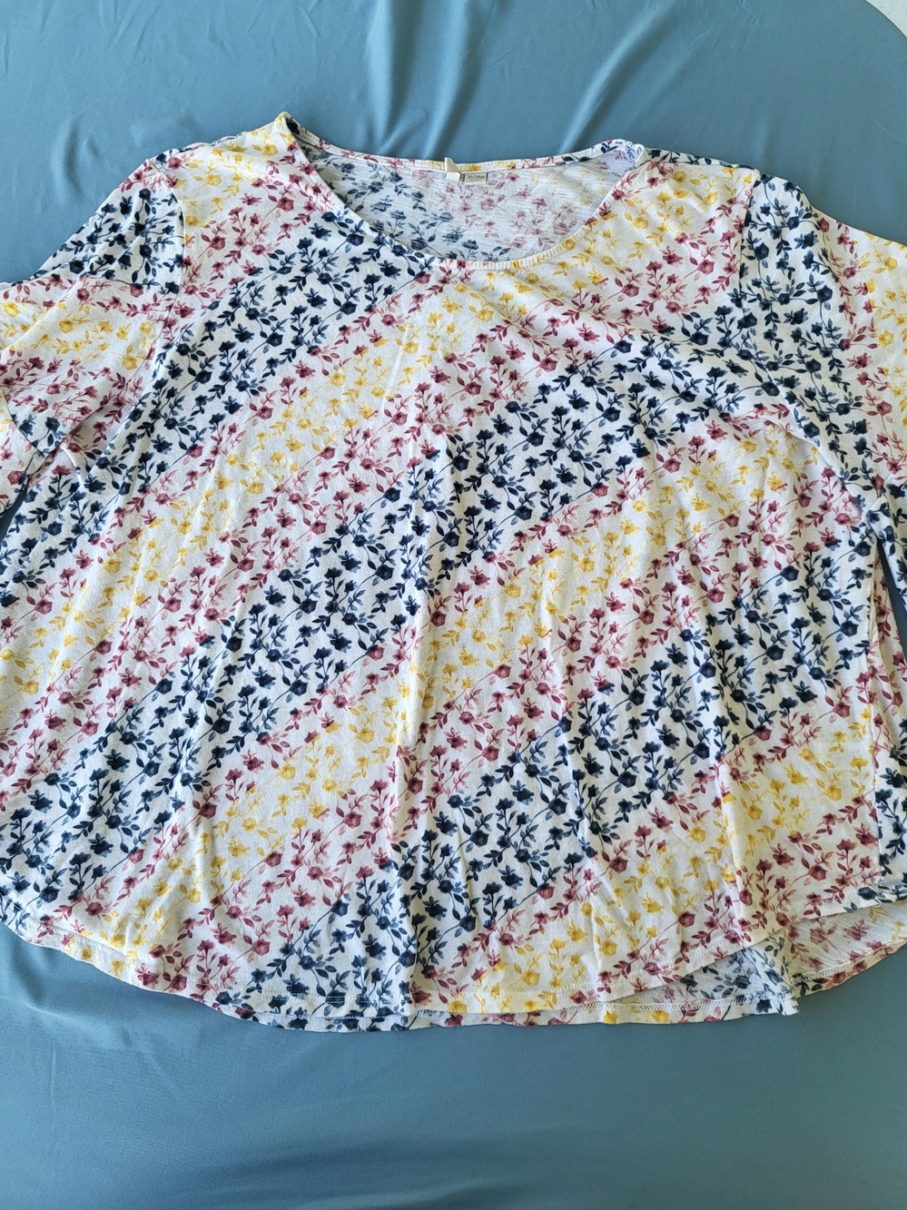 Women's Floral Stripe Scoop Neck Top - White Multi 3/4 Sleeve